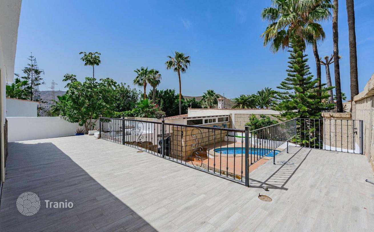 3-комнатная вилла 250 м² в Чайофа, Испания, фото 3