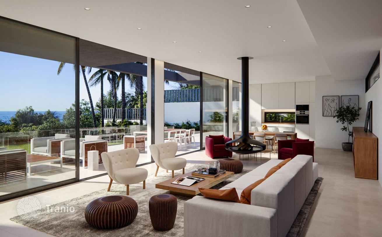 5-Bedroom Villa in Marbella, Malaga, photo 4
