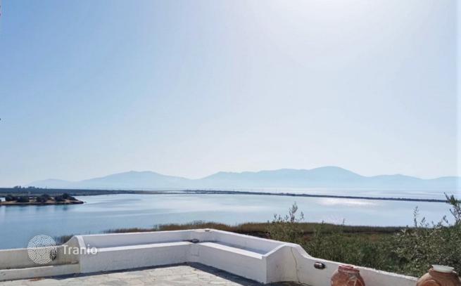 2-Bedroom House with Sea View in Hermioni, Peloponnese