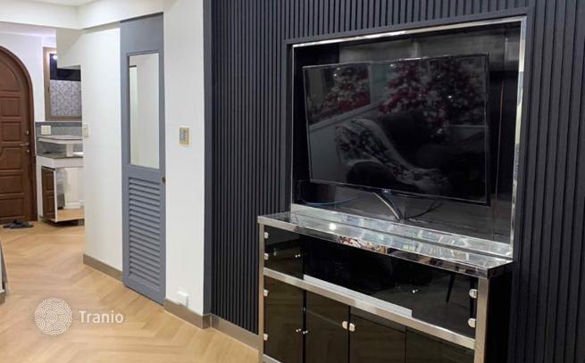2-Bedroom Condo in Watthana, Bangkok, photo 4