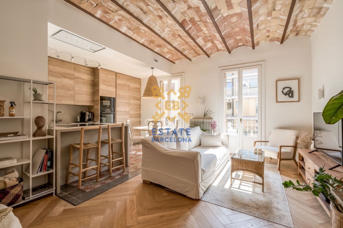 Квартира в Барселоне, Испания, 80 м², фото 5