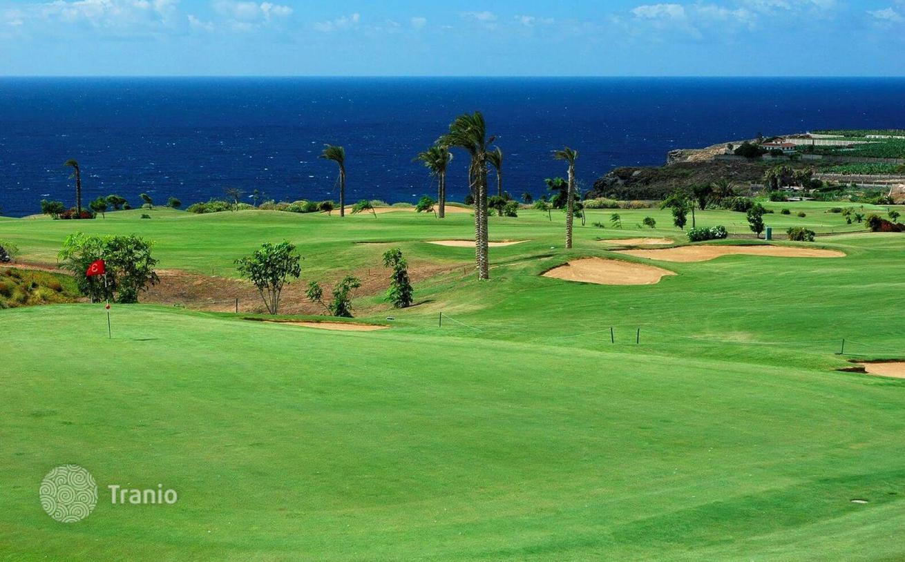 800 m² Building Plot with Golf Course and Sea Views in Gia de Isora, Tenerife