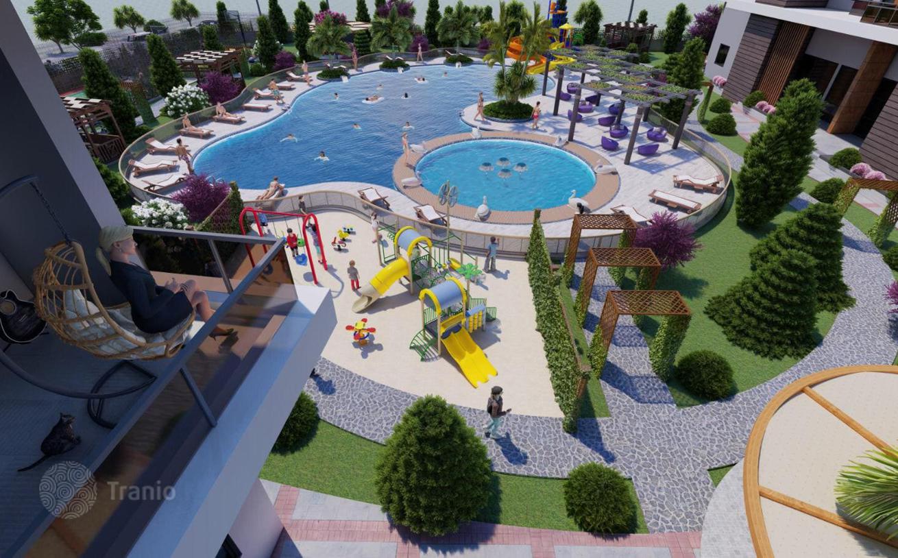 New Apartments with Landscaped Gardens in Mersin