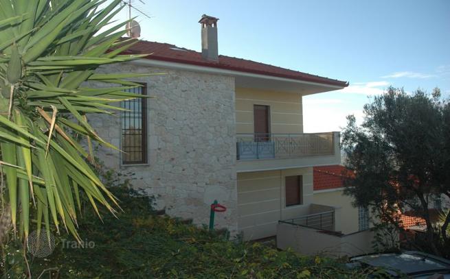 3-Bedroom Townhouse with Pool and Garden Views in Nea Moudania, Halkidiki, photo 4