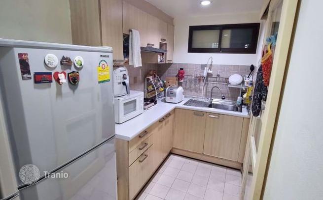 2-Bedroom Condo in Phaya Thai, Bangkok, photo 3