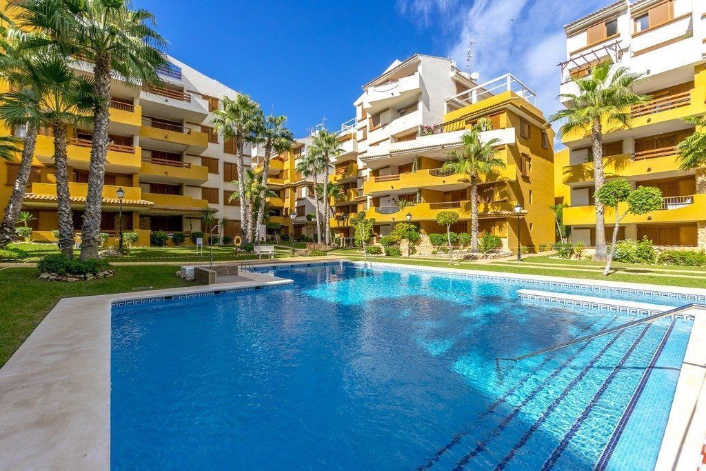Апартаменты в Пунта Приме, Испания, 66 м²