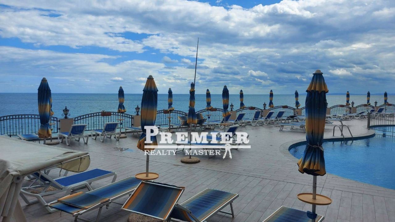 Квартира в Несебре, Болгария, 92 м²