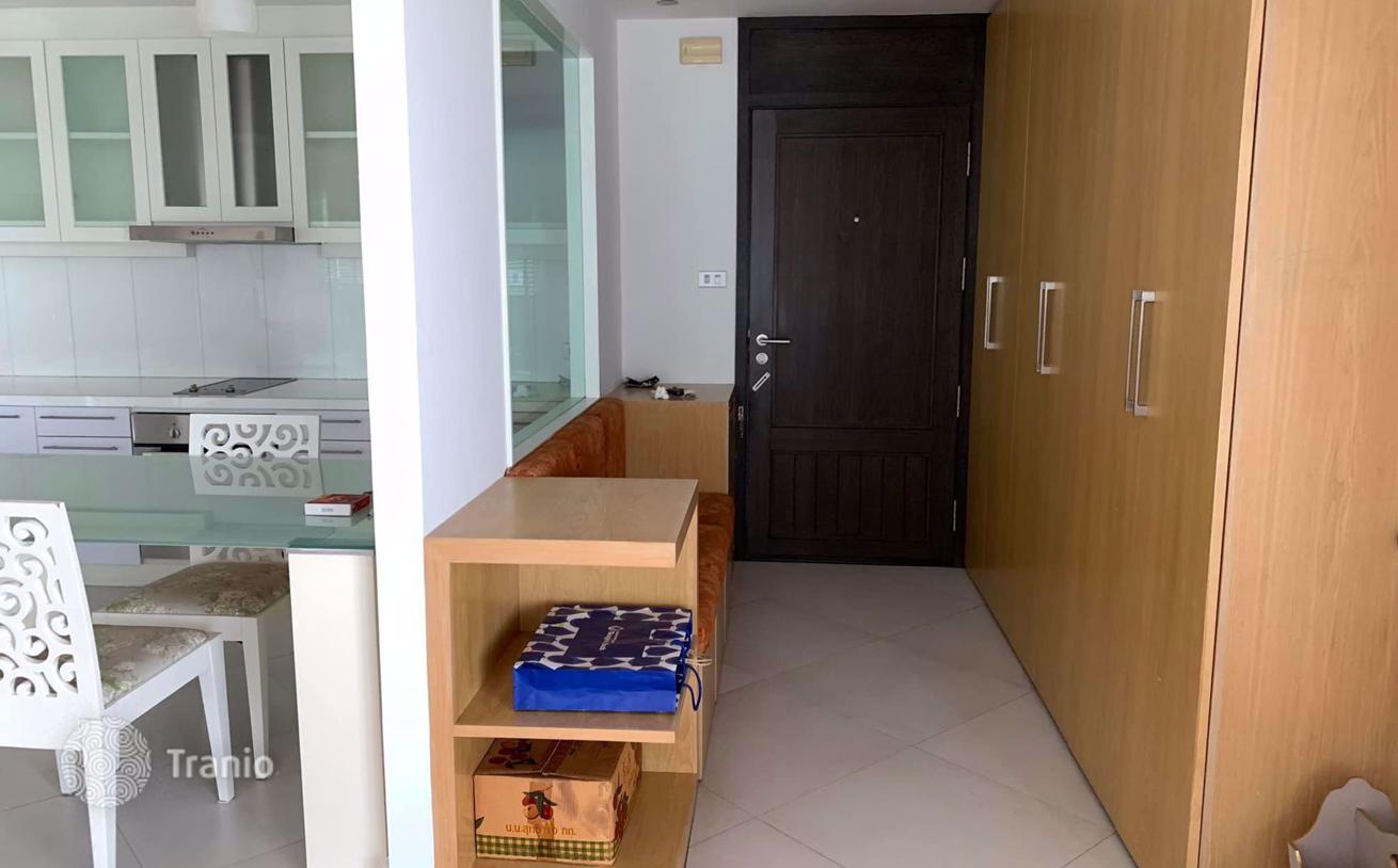 2-Bedroom Condo in Phaya Thai, Bangkok