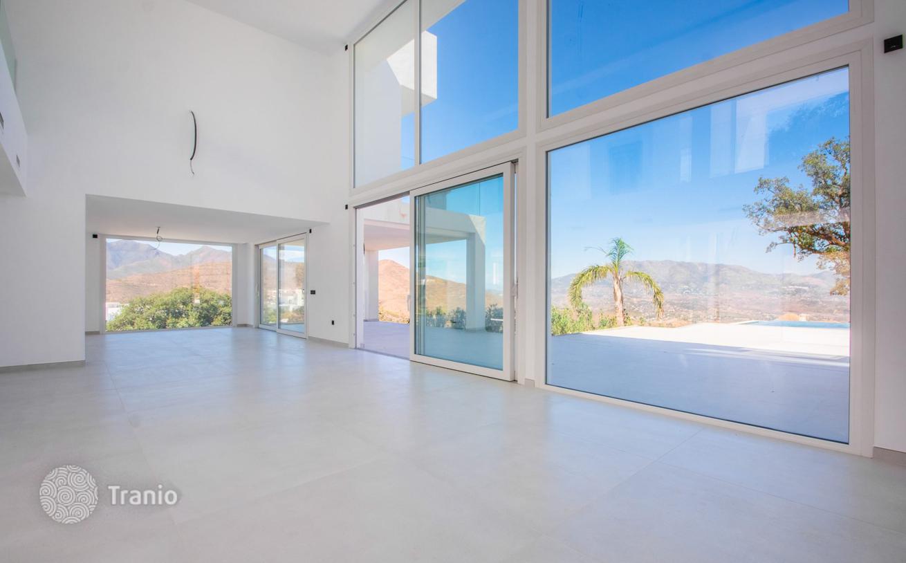 Villa with Sea View in Marbella, photo 3