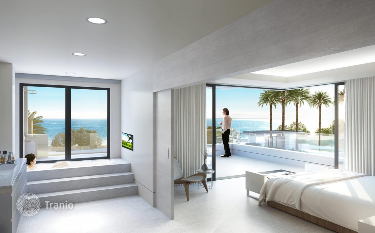 3-Bedroom Villa with Private Pool 100 m from the Beach in Marbella, photo 4