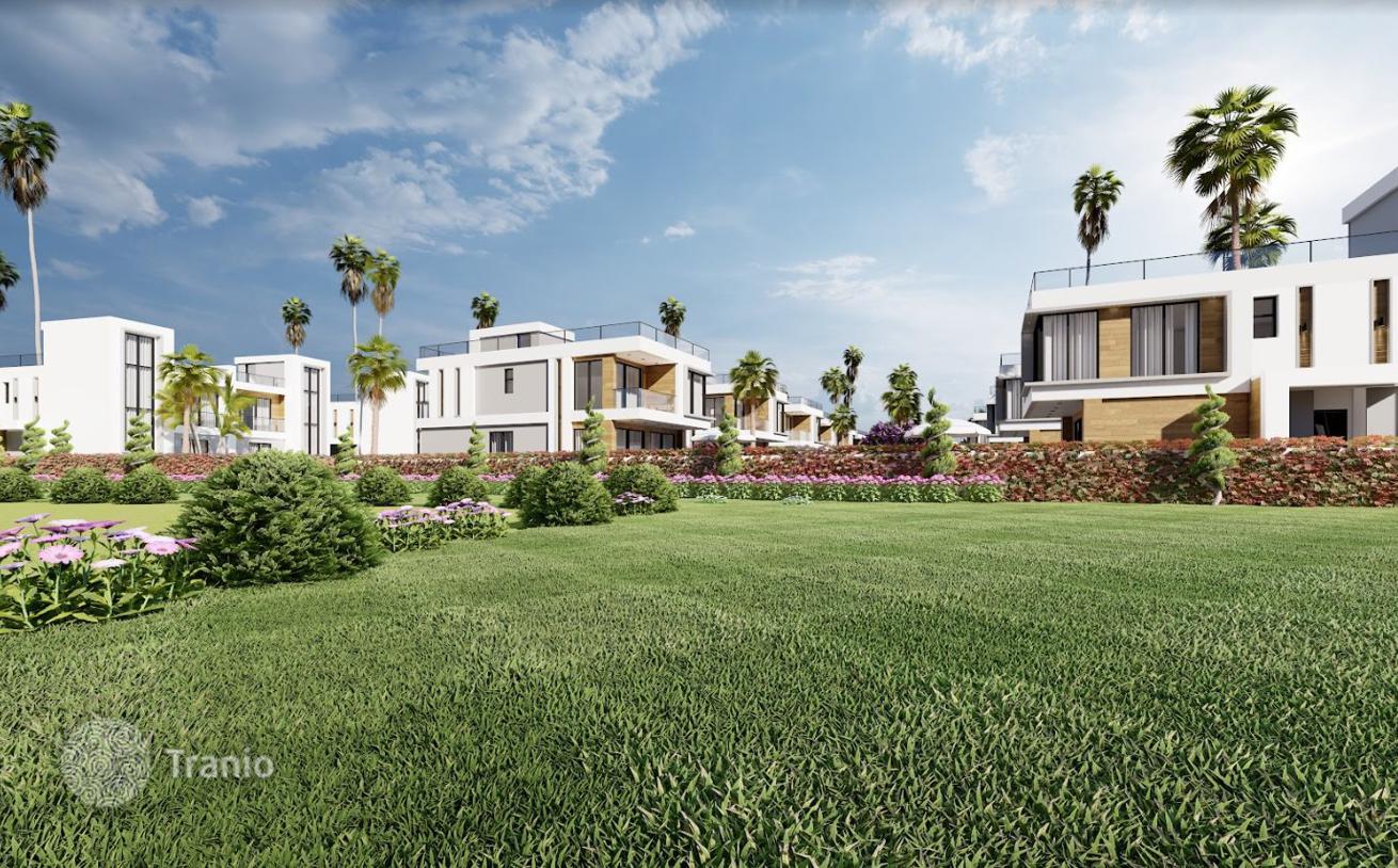 3-Bedroom Beachfront Villa in Gated Development with Water Park, Boaz, photo 4