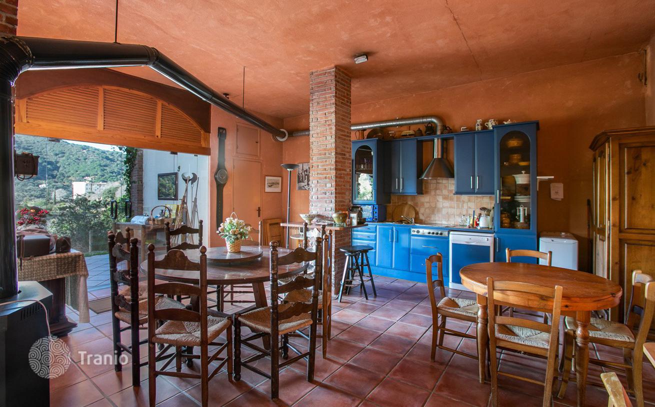 4-Bedroom Townhouse with Pool in Cabrera de Mar, Barcelona, photo 3