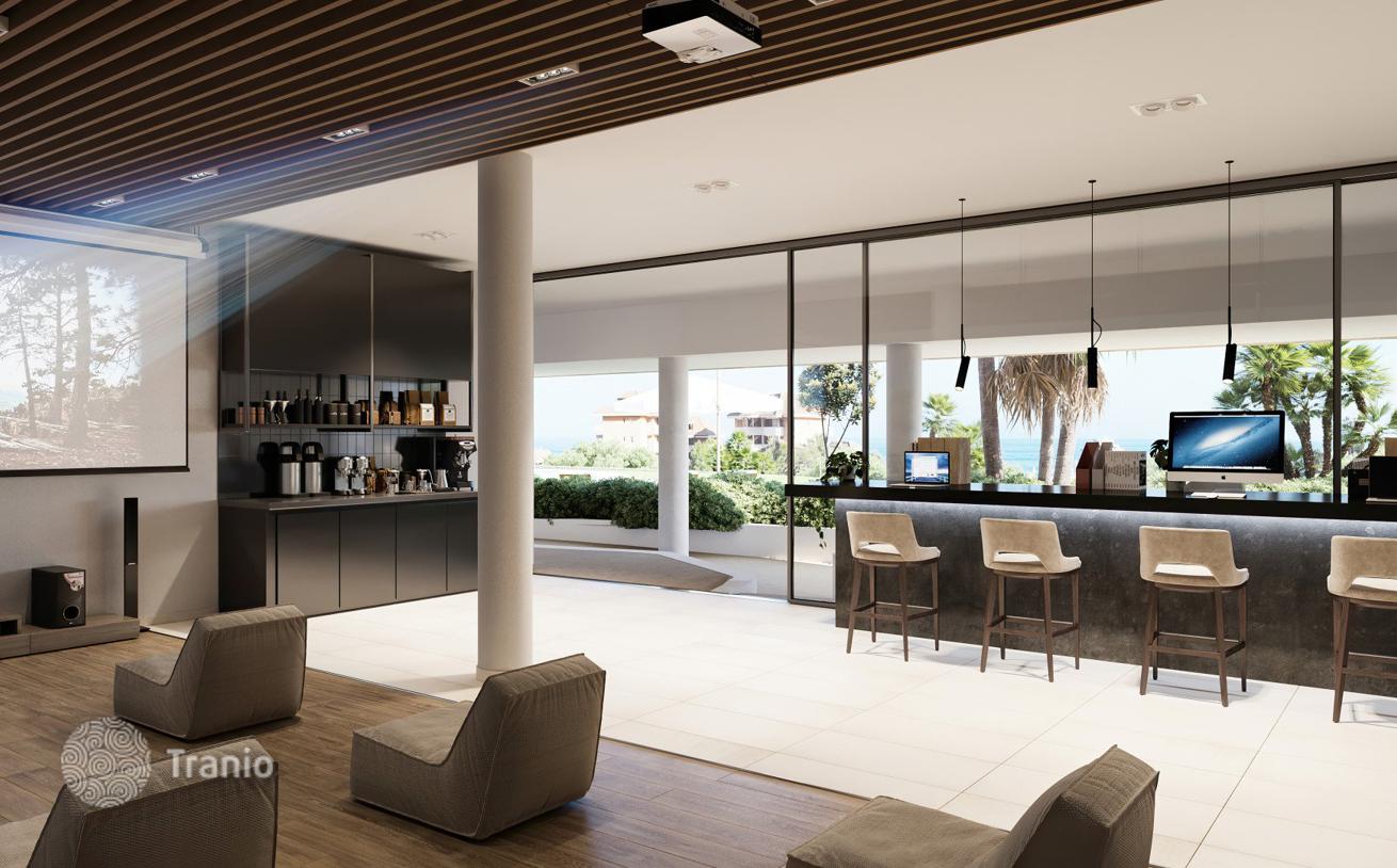 3–4-Bedroom Villa with Sea View in Fuengirola, photo 2