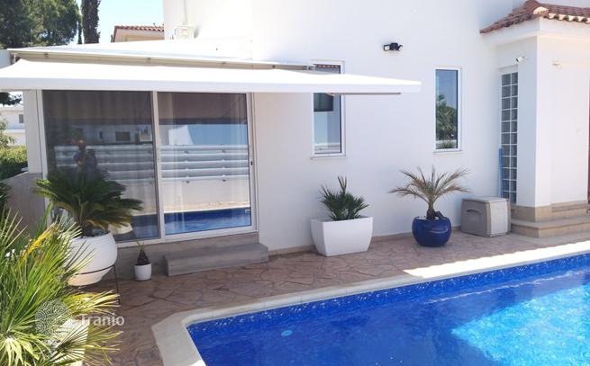 2-Bedroom House in Larnaca, Cyprus, photo 5