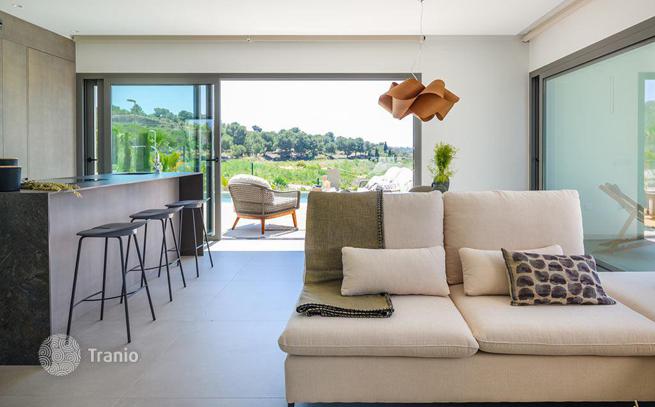 Designer Villa with Private Pool and Garden in Deesa de Campoa amor, Orihuela Costa