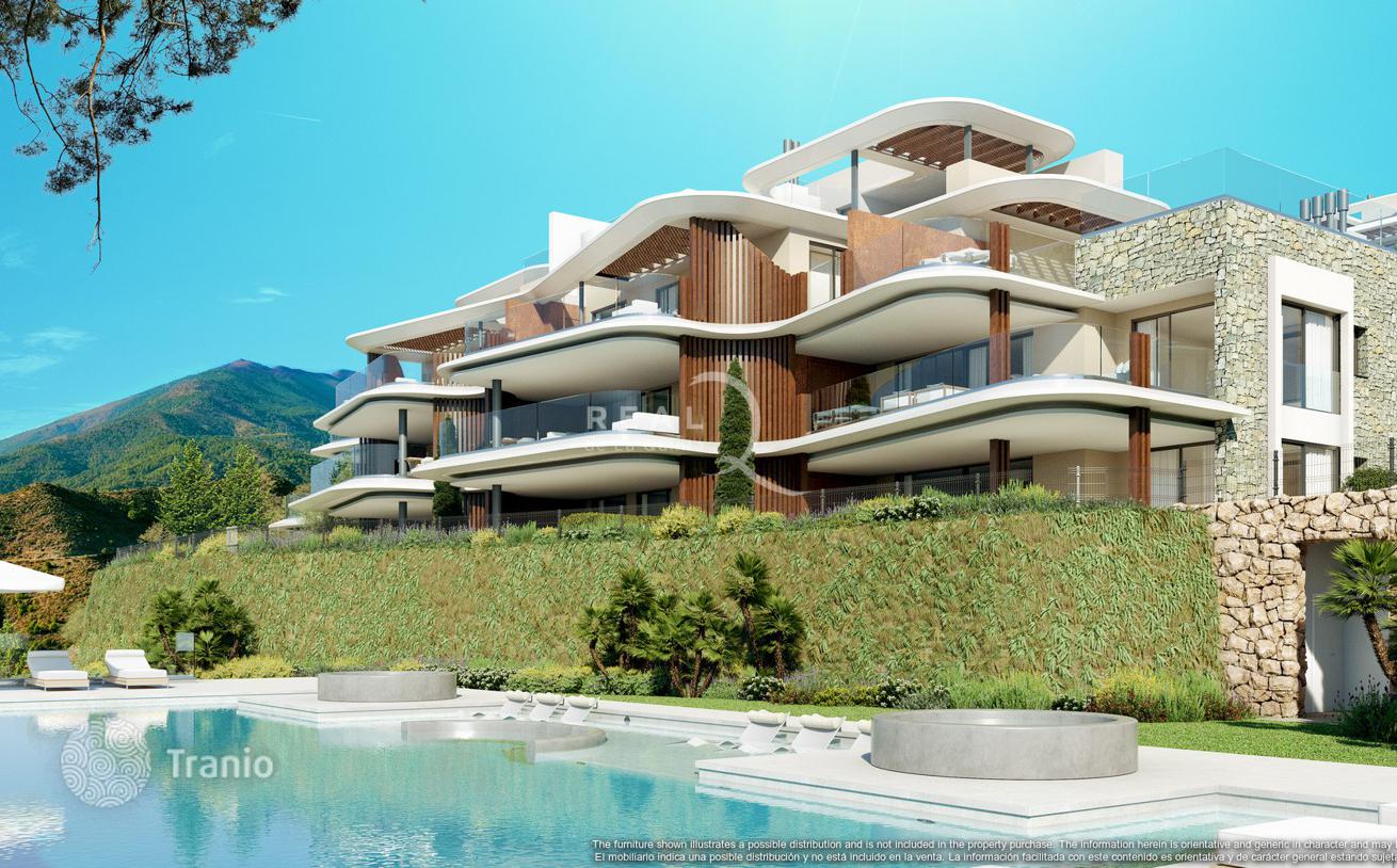 Ground Floor Apartment with Resort and Sea Views in Real de la Quinta, Benahavís, Marbella, photo 5