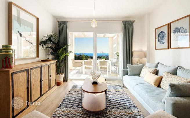 4-Bedroom Apartments with Sea View in Nueva Andalucia, Marbella