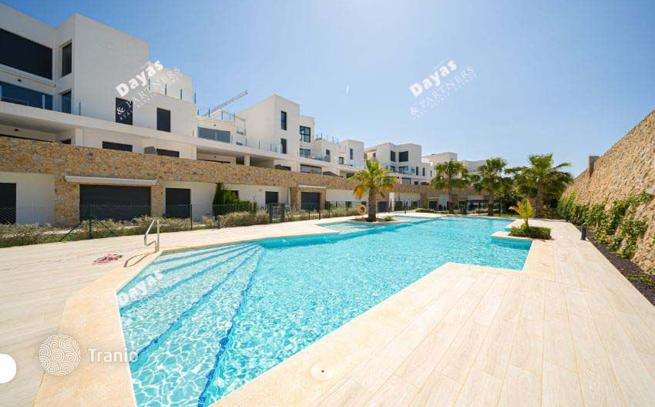 2-Bedroom Apartment in Denia, Spain, photo 3
