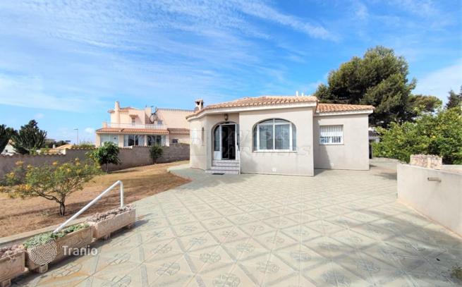 3-комнатная вилла 112 м² в Деэса де Кампоамор, Испания, фото 3