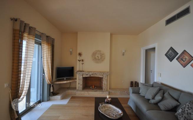 Luxury Beachfront Villa with Pool and Hot Tub in Porto Heli, photo 2