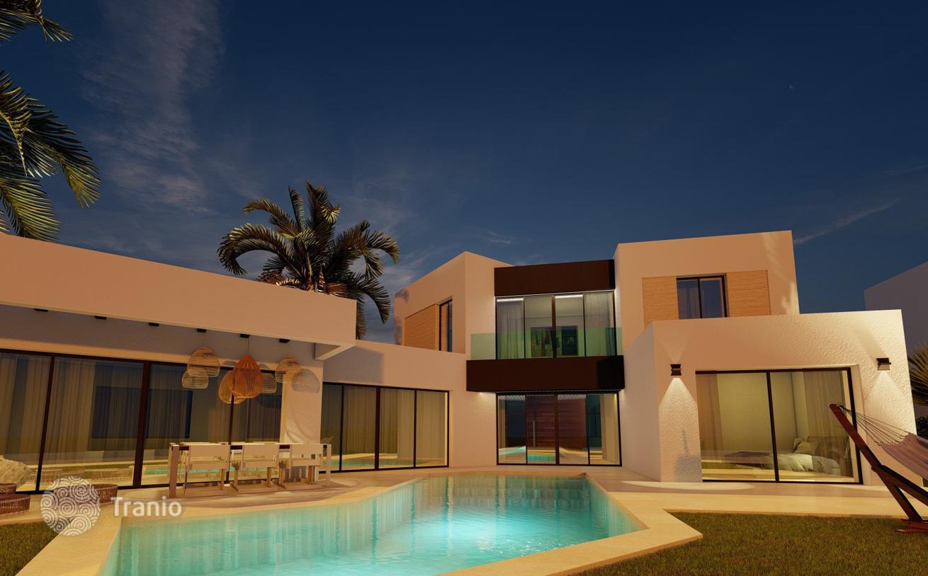 3-Bedroom Villa in Estepona, photo 5