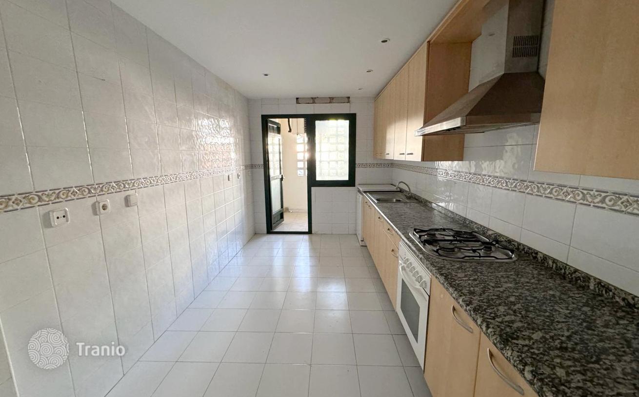 2-Bedroom Apartment in San Pedro de Alcantara, photo 2