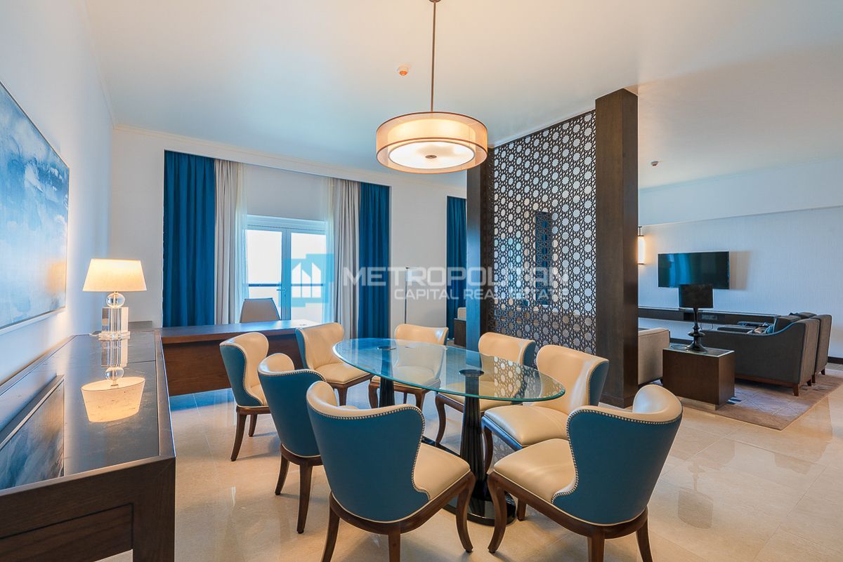 Апартаменты в Абу-Даби, ОАЭ, 147 м²