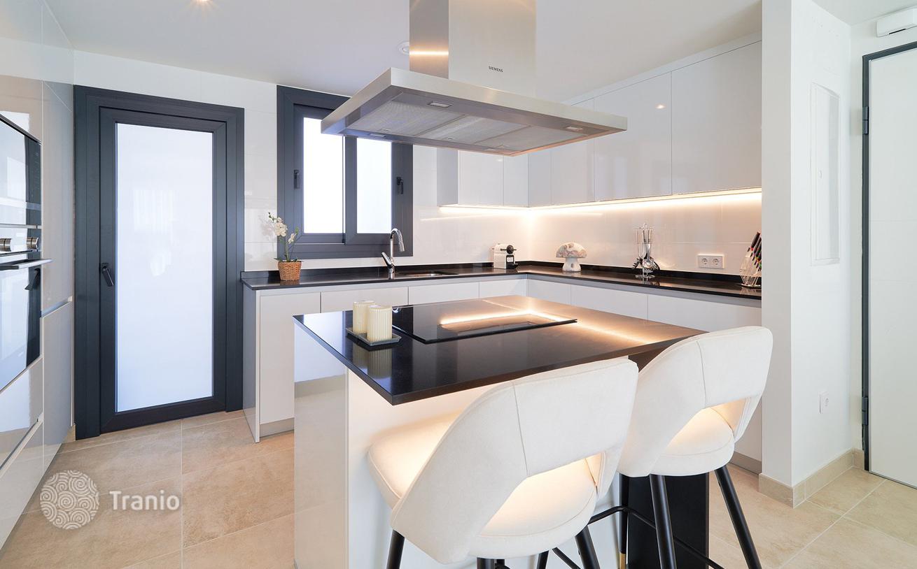 New Apartments with Sea View in Atalaya, Marbella, photo 2
