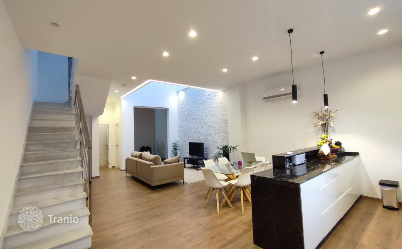 3-комнатный таунхаус 185 м² в Фуэнхироле, Испания, фото 2