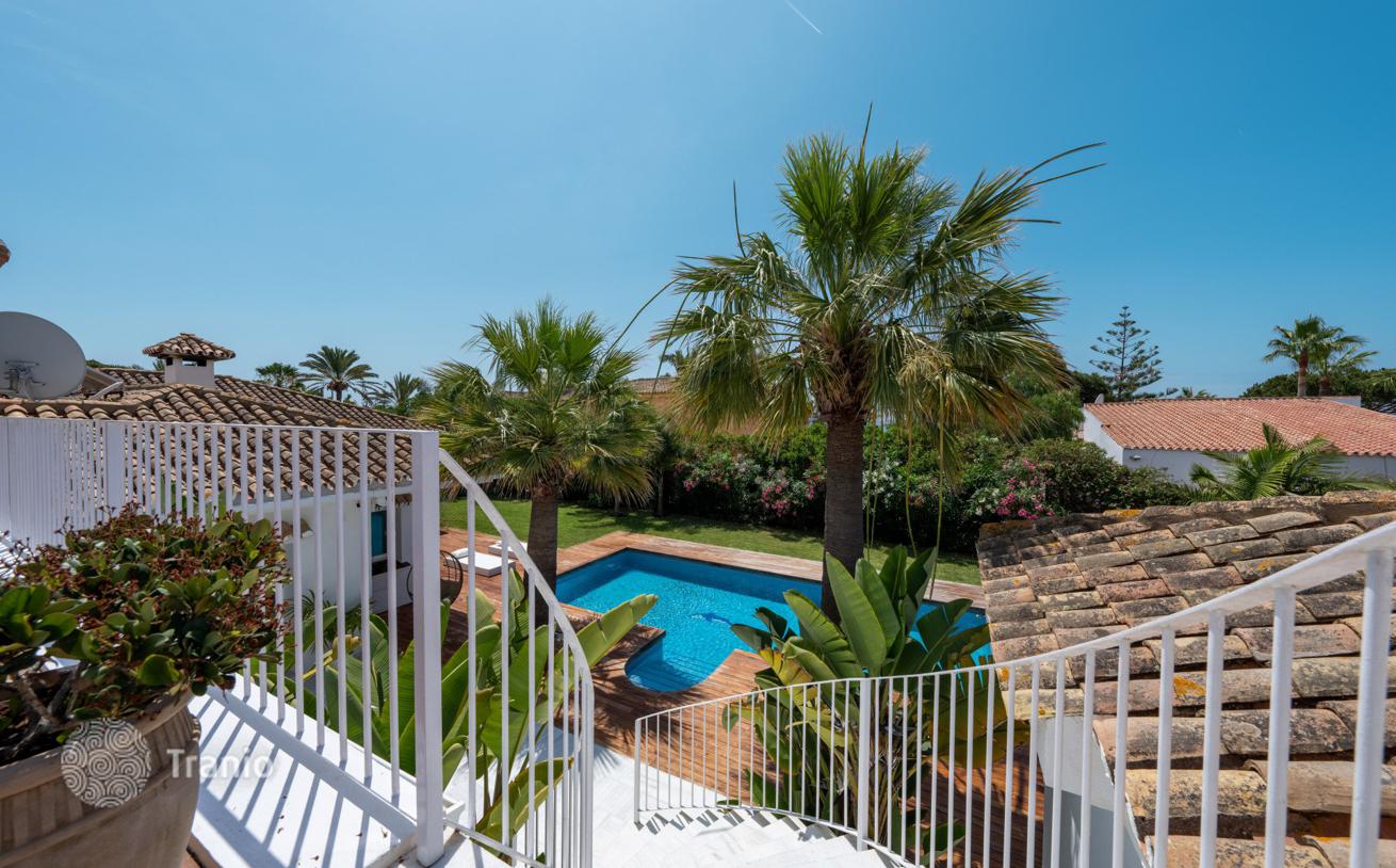 Вилла на продажу в Carib Playa, Восточная Марбелья, фото 3