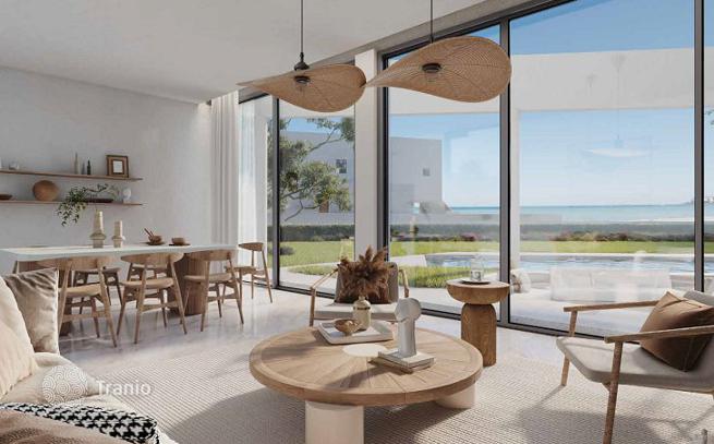 New Beachfront Villas in Pervolia, Larnaca, photo 5