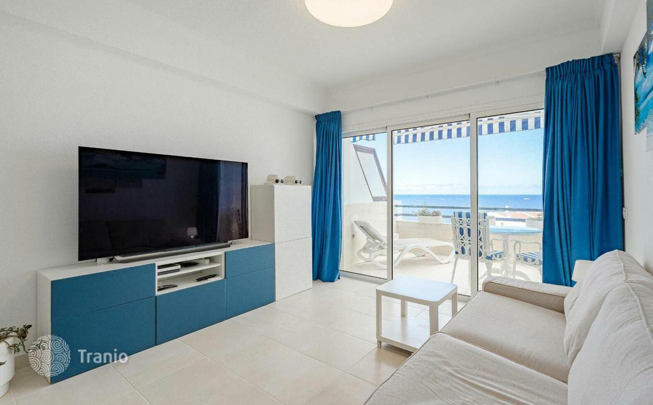 1-Bedroom Beachfront Apartment in Costa Adeje, Tenerife, photo 2