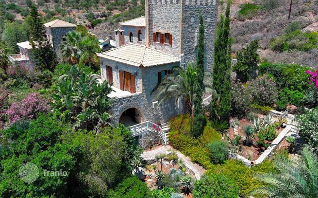 Stone Villa with Lush Gardens in Kardamili, Peloponnese
