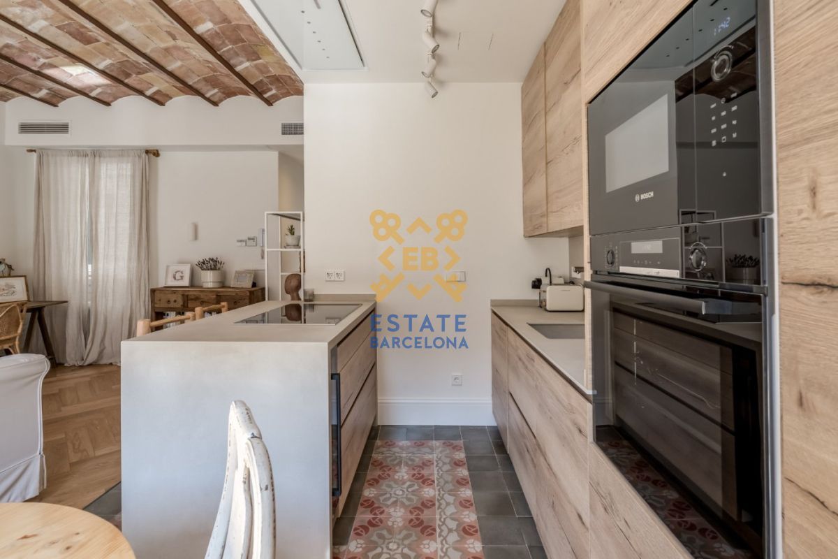 Квартира в Барселоне, Испания, 80 м², фото 3
