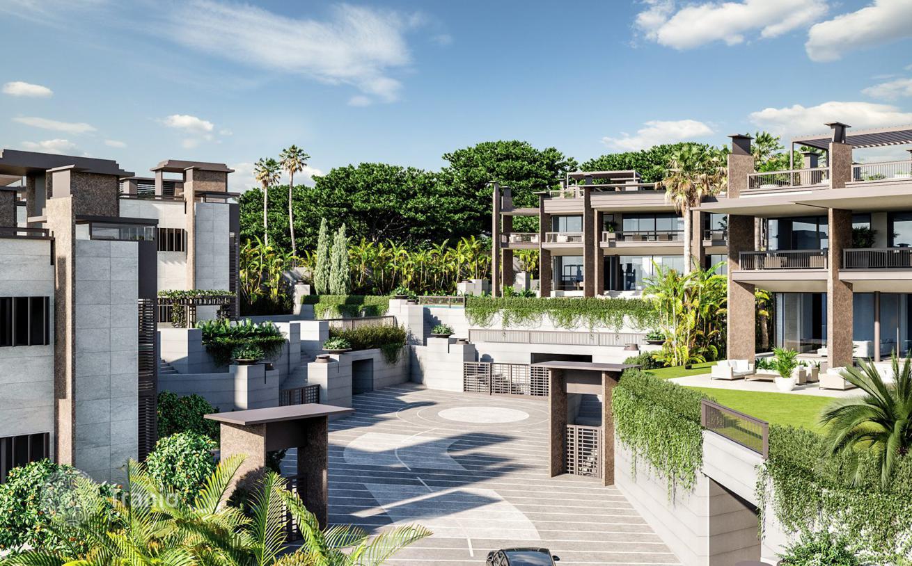 Villa with Garden and Sea Views in Marbella, photo 2