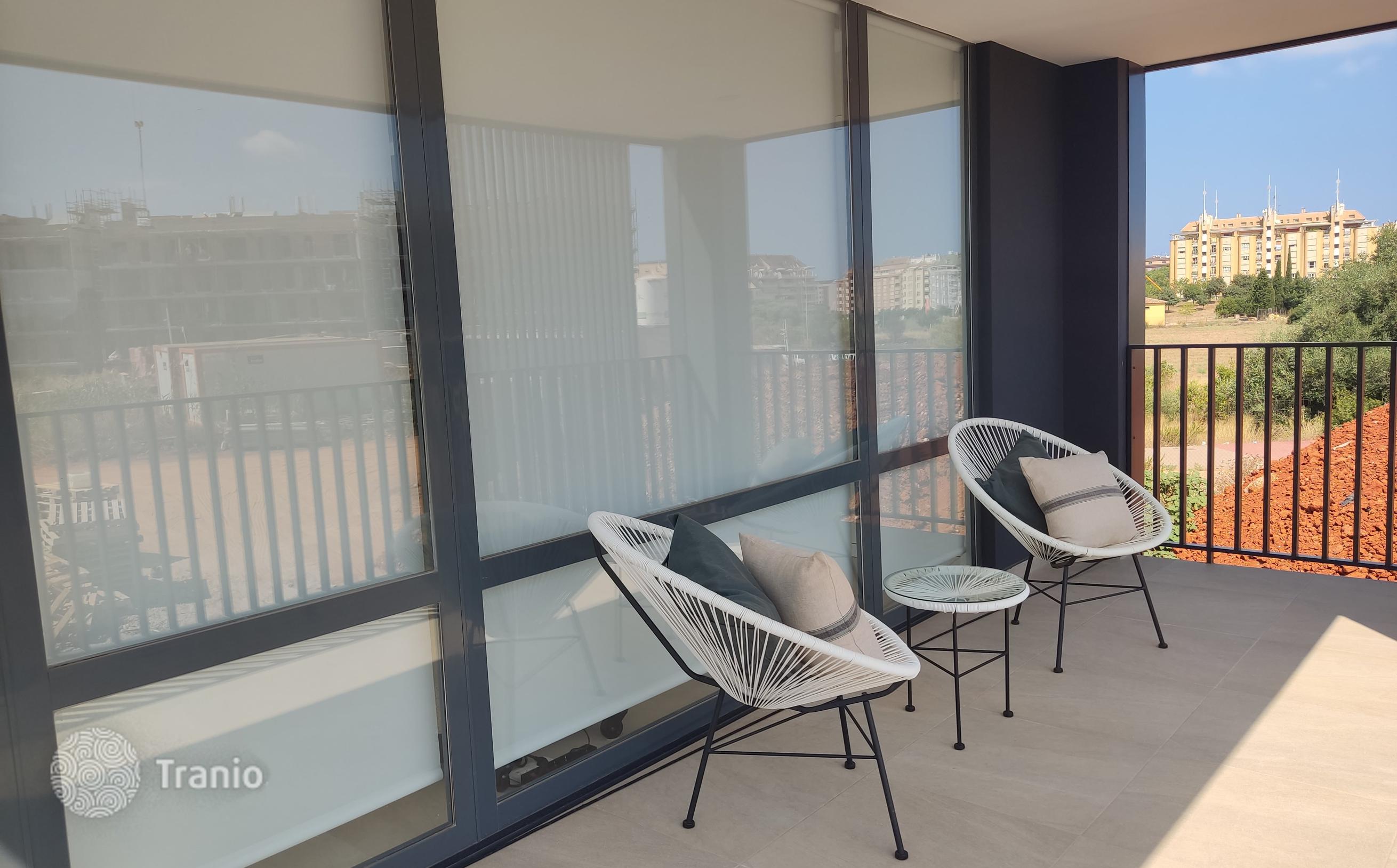 3-Bedroom Apartment 100 m from the Beach in Denia, Alicante