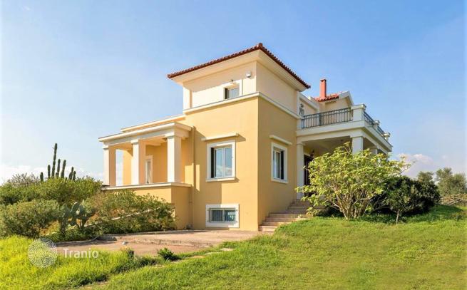 3-Level Villa with Garden and Sea View in Kalamata, Peloponnese, photo 4
