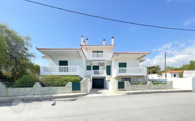 2-Bedroom Beachfront Villa in Vrachati, Peloponnese
