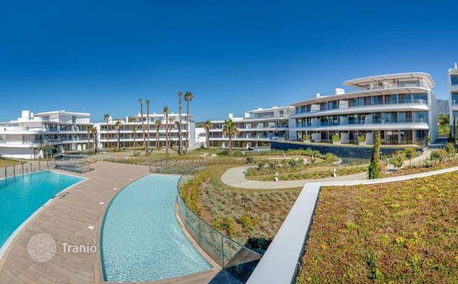 2-Bedroom Penthouse in Estepona