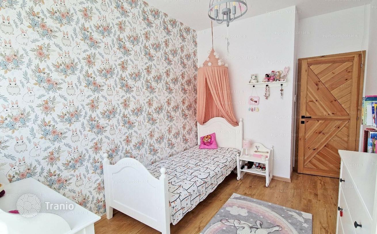 4-Bedroom House in Debrecen, Hungary, photo 5