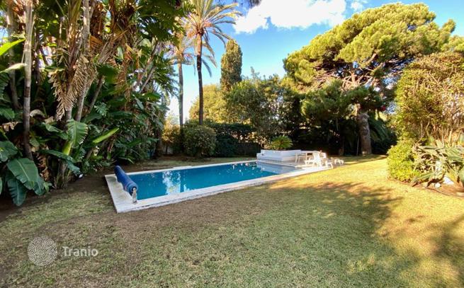7-Bedroom House with Private Pool in Estepona, Costa del Sol, photo 4
