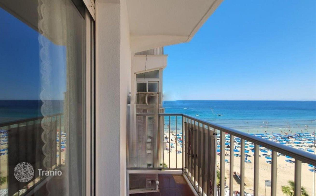 3-Bedroom Apartment with Sea View in Benidorm