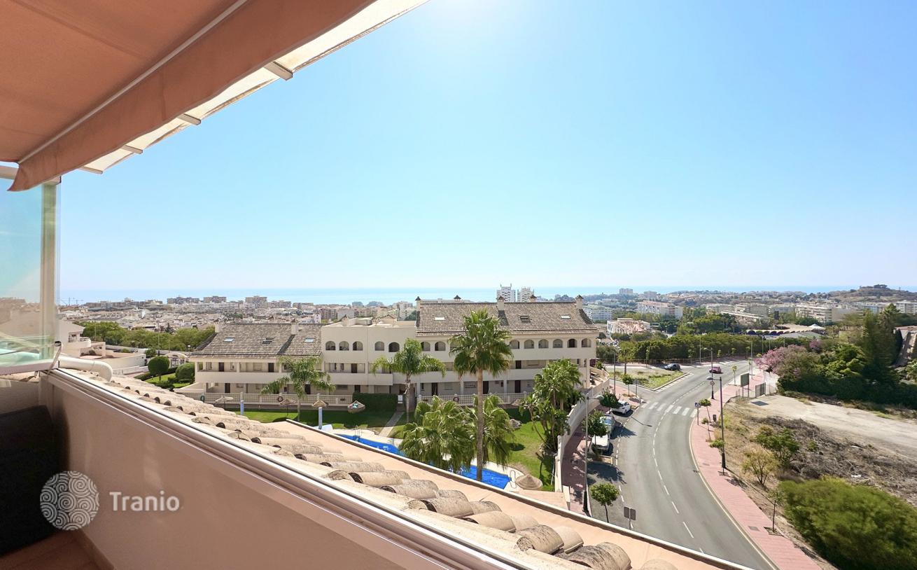 2-Bedroom Penthouse in Benidorm, Spain, photo 3