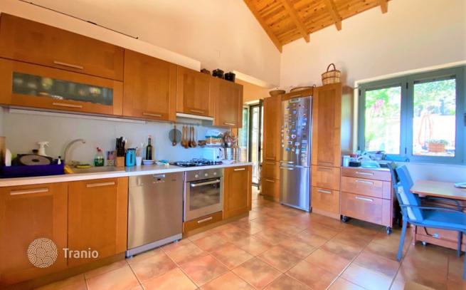 2-Bedroom Villa with Panoramic Sea View and Landscaped Gardens on Peloponnese, photo 3