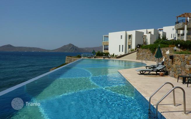 2-Bedroom Apartment with Sea View in Yalikavak, Bodrum