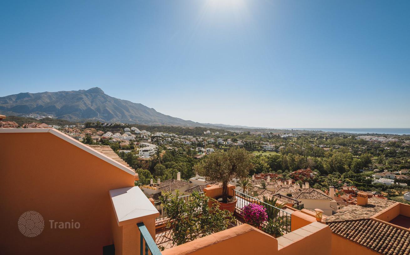 3-Bedroom Penthouse Duplex with Sea View in Nueva Andalucia, photo 2