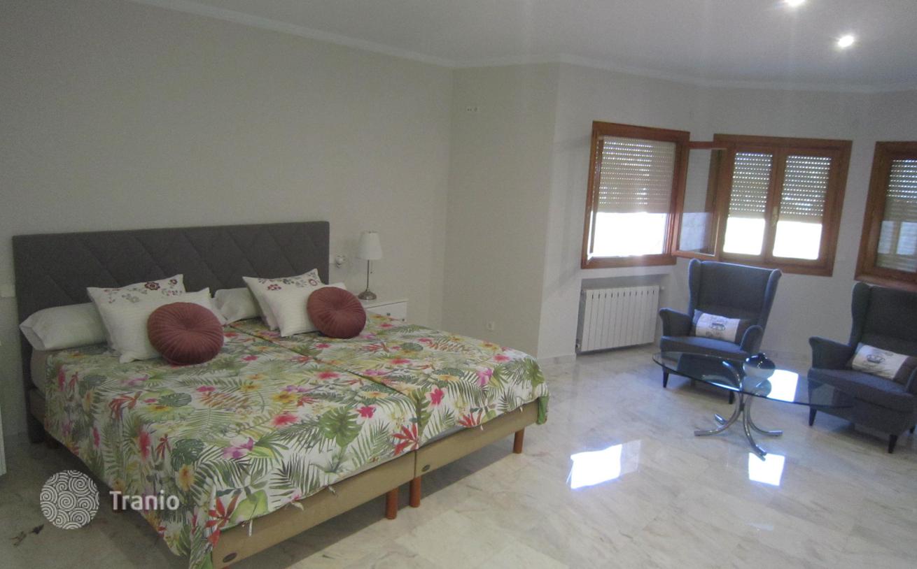 5-комнатный коттедж 440 м² в Кальпе, Испания, фото 5