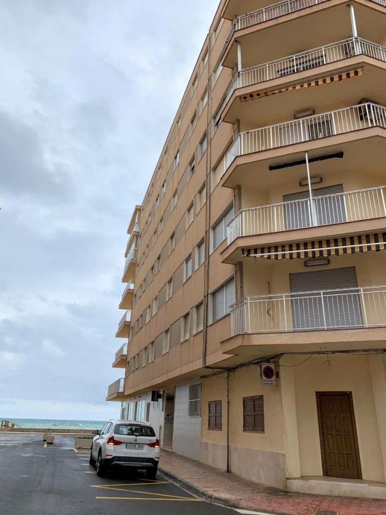 2-Bedroom Apartment in Valencia