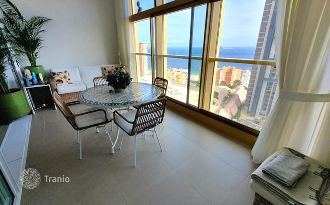 2-Bedroom Apartment in Luxury High-Rise in Benidorm, Alicante
