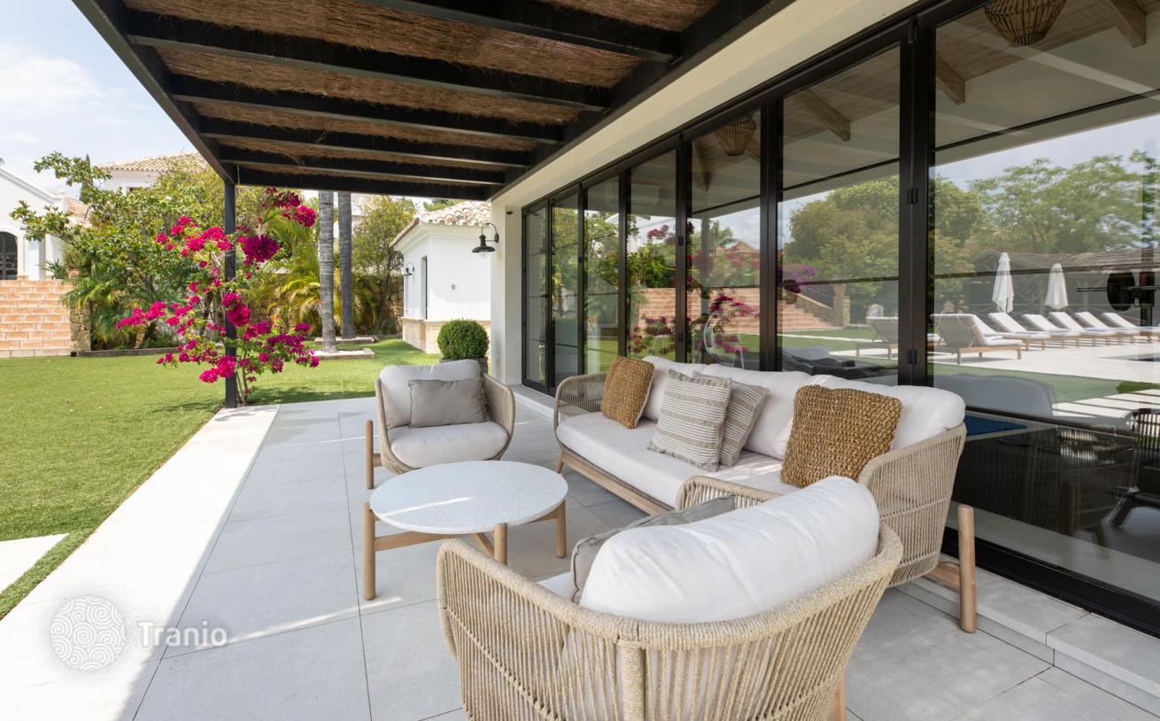 Luxury Villa with Pool in El Paraiso, Nueva Golden Mile, Marbella, photo 2